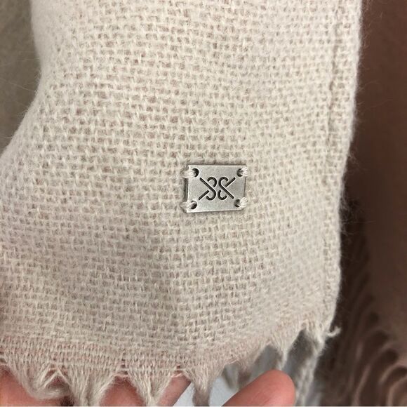 Soia & Kyo Mirel Woven Scarfigan Pink Beige Colorblock Fringe One Size Cozy Warm - Picture 8 of 13